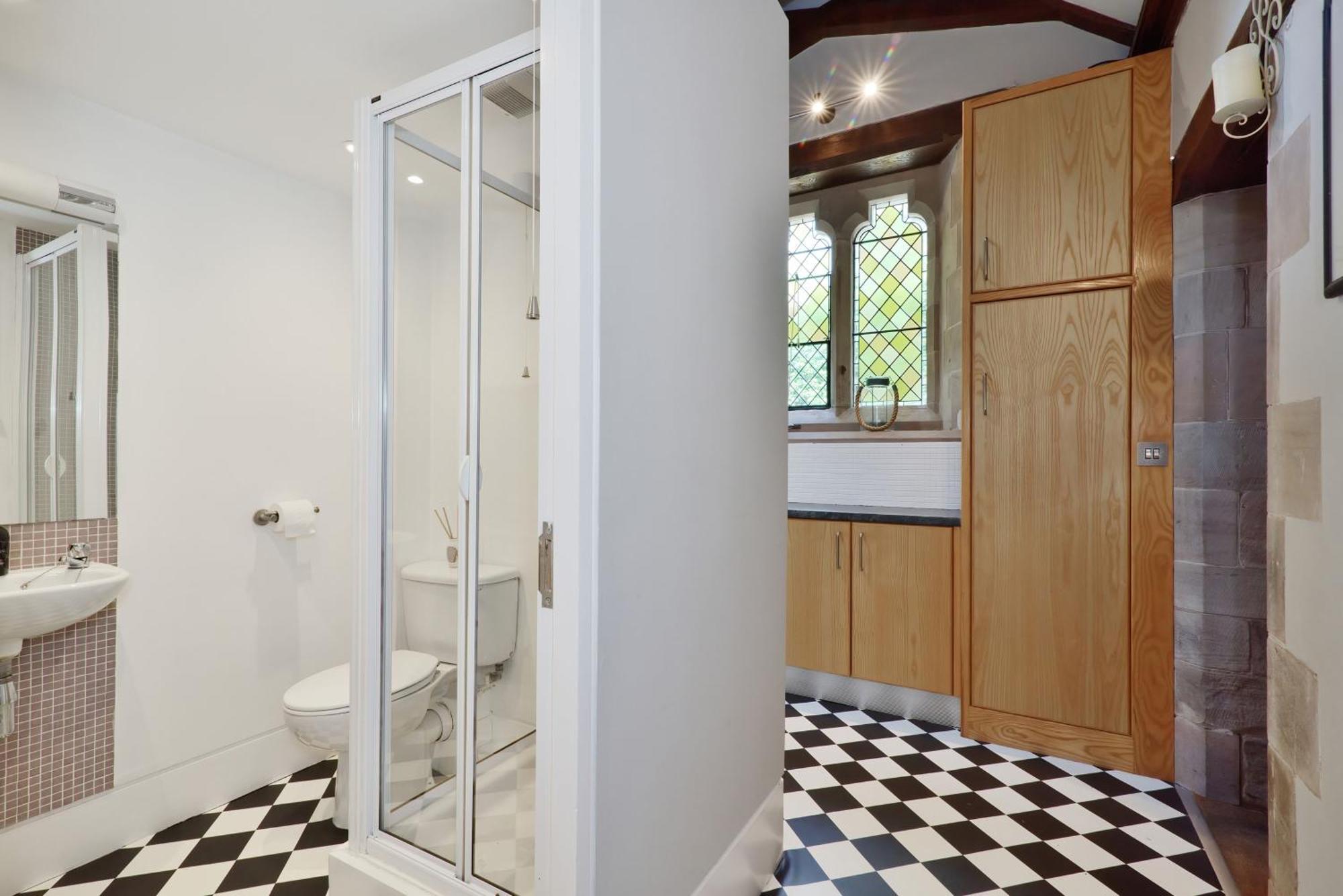 St James House - Truly Heavenly Hereford Exterior photo